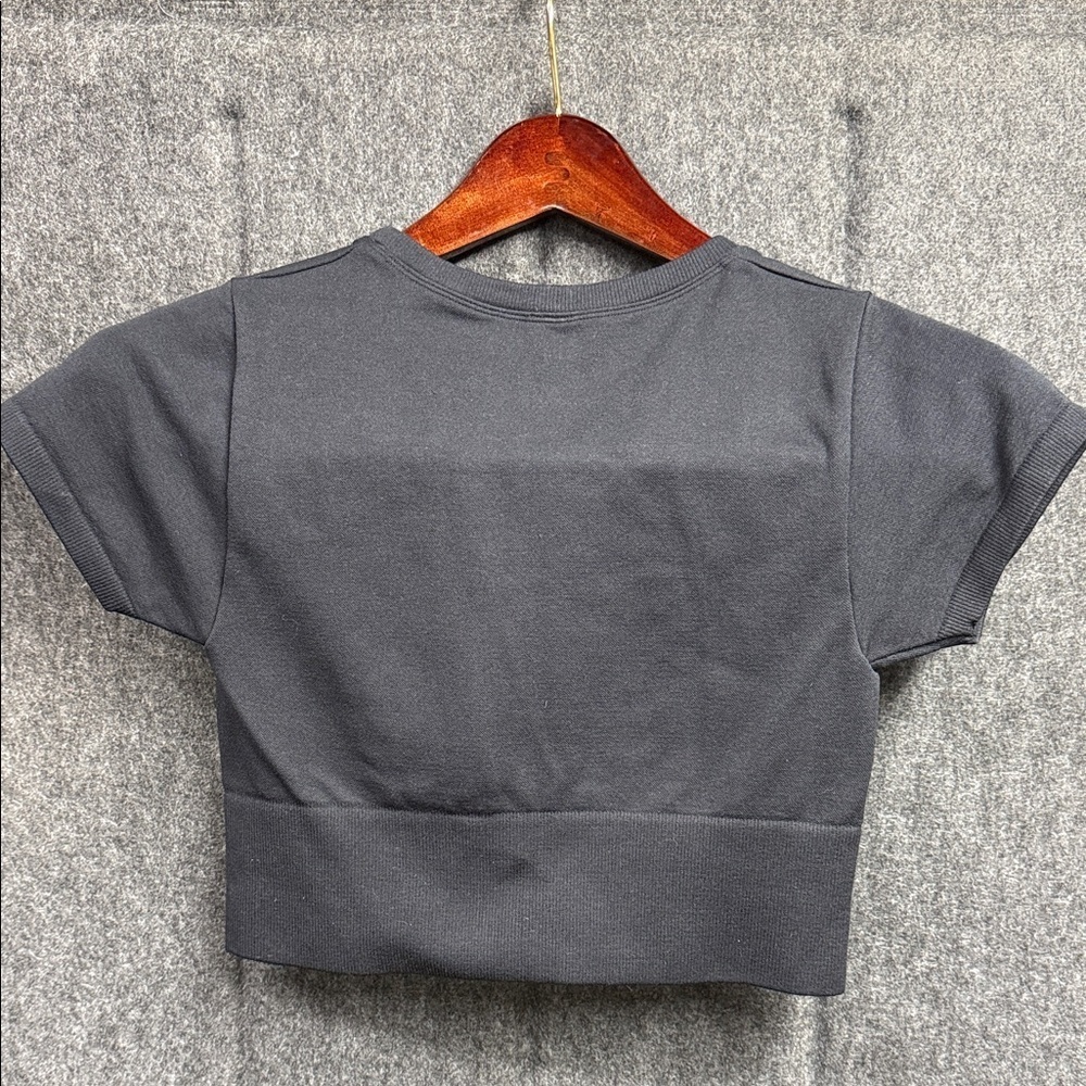 Offline Classic Black Women's Crop Top - Picture 3 of 5